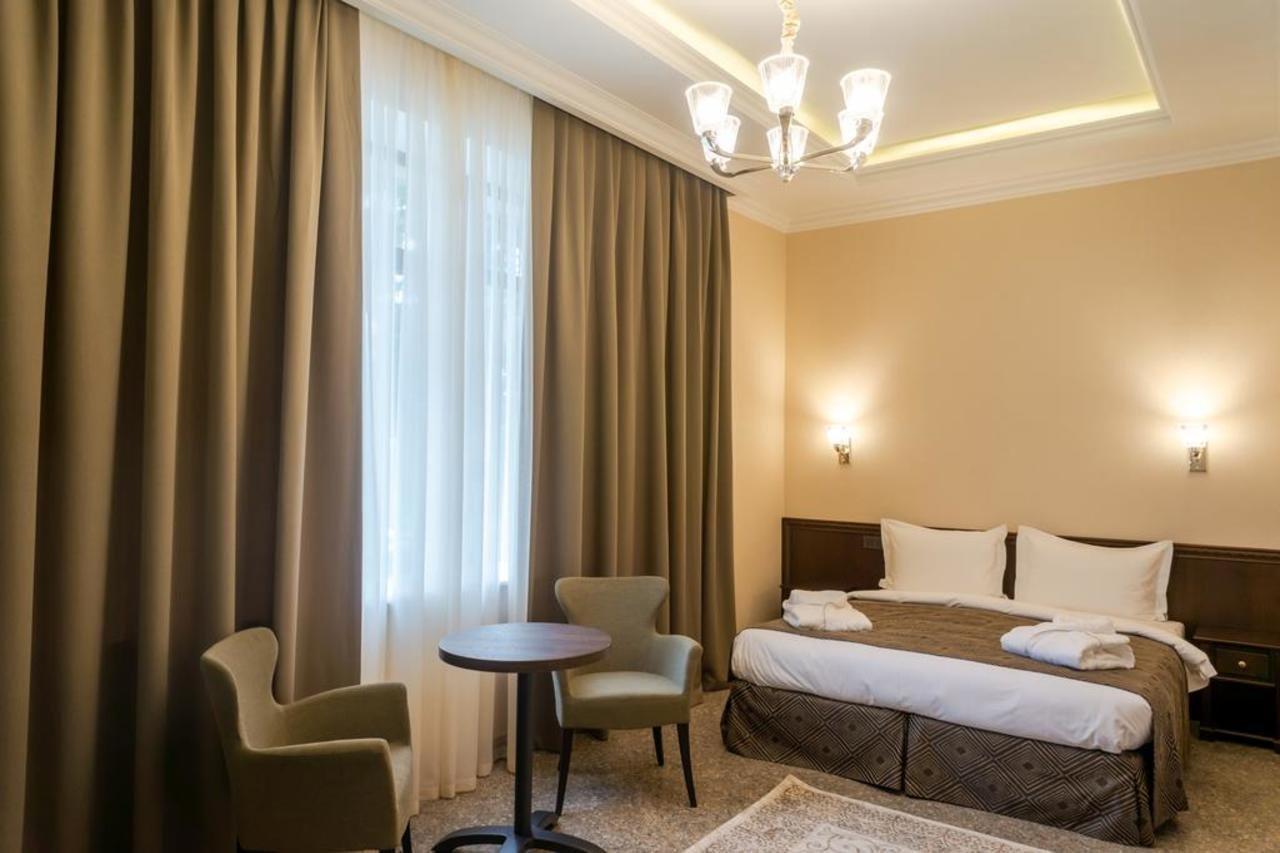 Royal Plus Hotel Almaty Luaran gambar